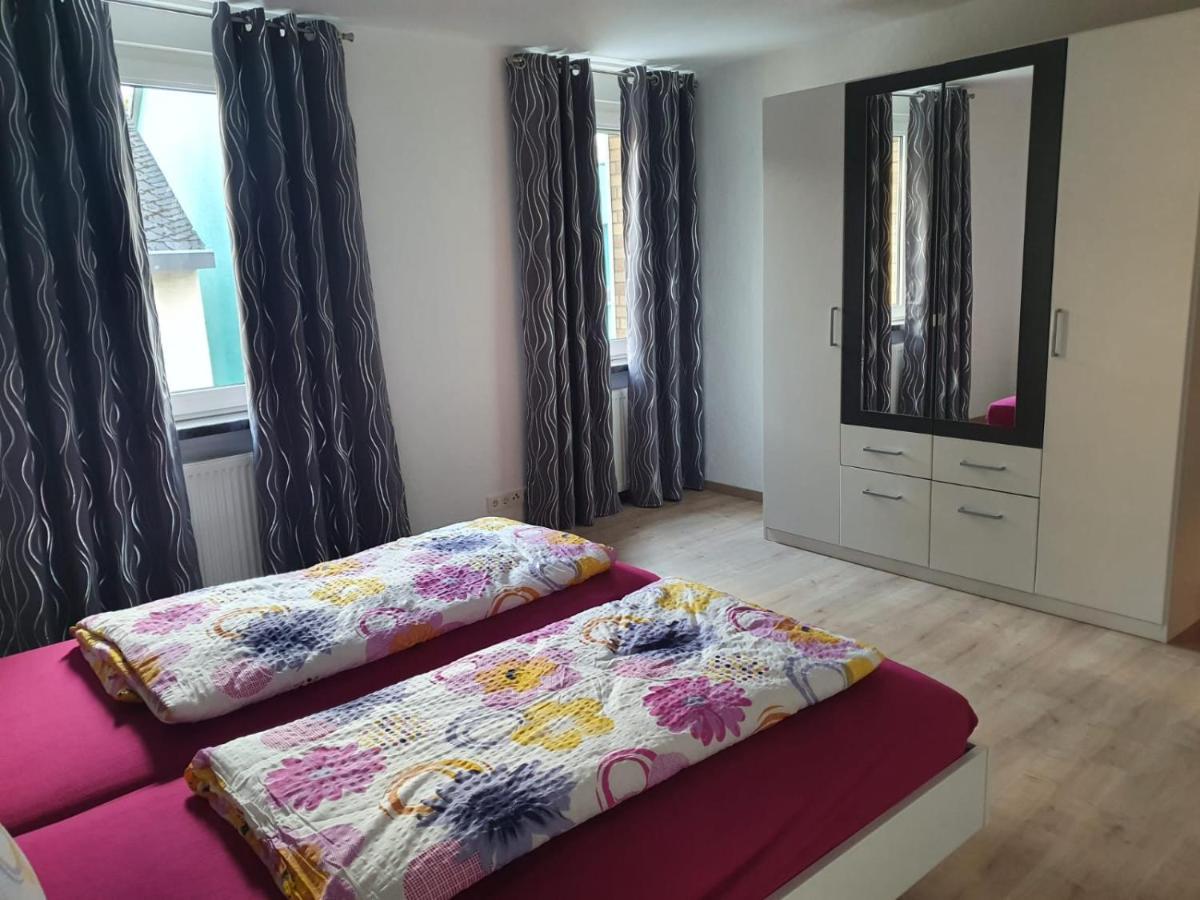Ferienhaus Schnitzius 킨하임 외부 사진